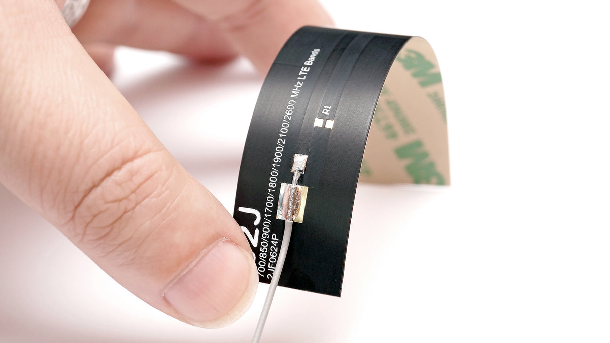 2JF0624P 4G/LTE Klebehalterung flexible Leiterplattenantenne